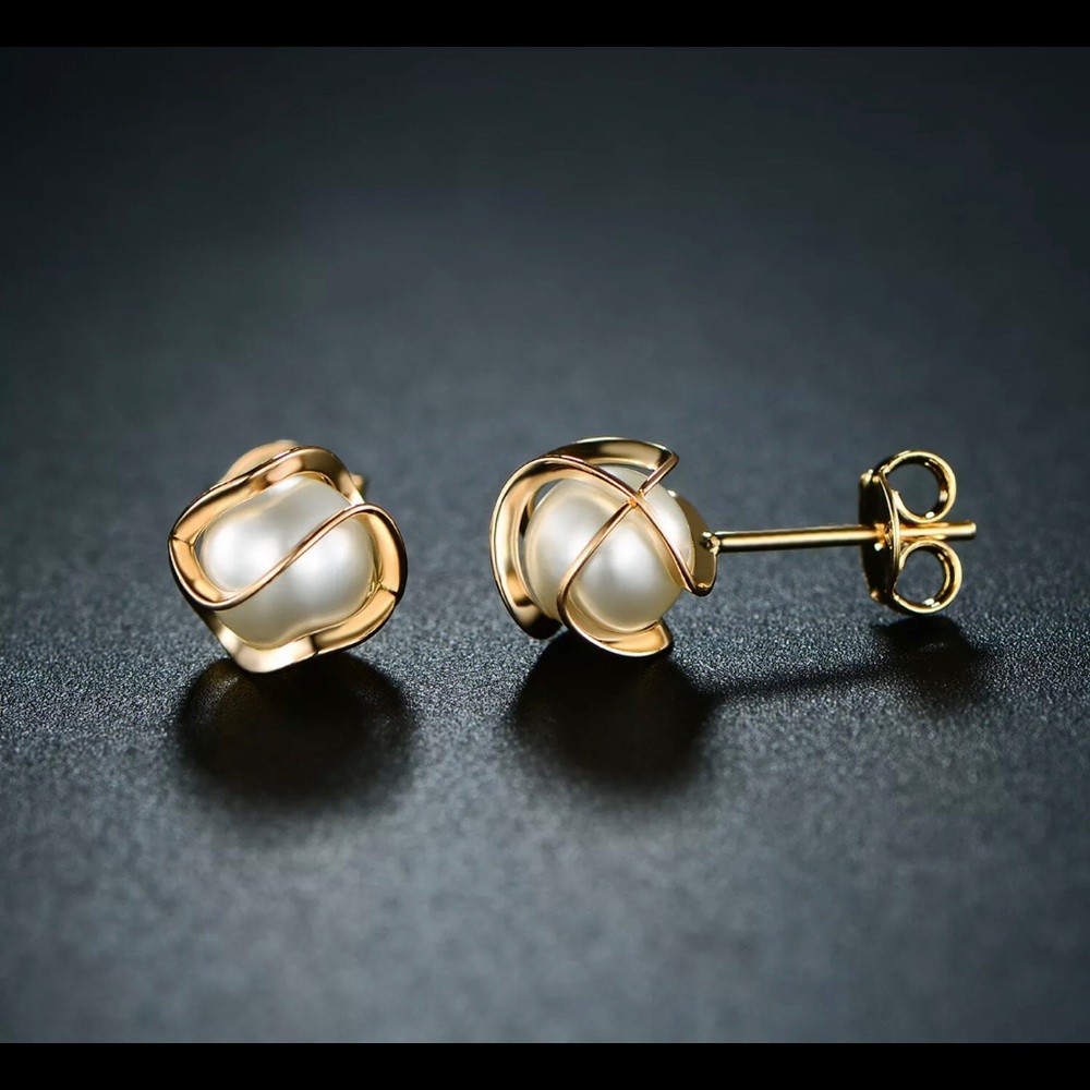 18K Gold Plated Pearl Swirls Stud Earrings  8MM